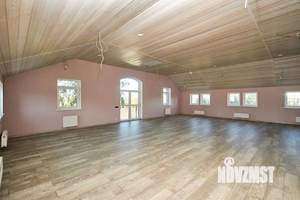 Коттедж 650м², 2-этажный, участок 16 сот.  