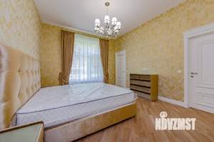 Дом 328м&sup2;, 1-этажный, участок 16 сот.  