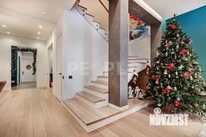 Таунхаус 347м&sup2;, 3-этажный, участок 4 сот.  