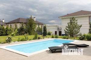 Дом 400м², 2-этажный, участок 18 сот.  