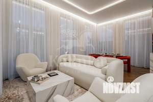 Дом 250м&sup2;, 2-этажный, участок 6 сот.  