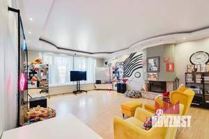 Коттедж 450м², 3-этажный, участок 15 сот.  