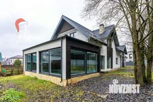 Дом 245м&sup2;, 2-этажный, участок 7 сот.  