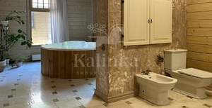 Дом 246м², 3-этажный, участок 0 сот.  