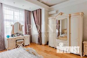 Таунхаус 300м², 2-этажный, участок 2 сот.  
