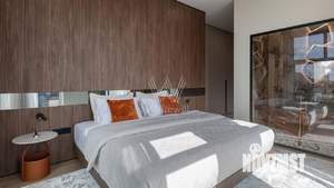 Коттедж 250м&sup2;, 2-этажный, участок 6 сот.  