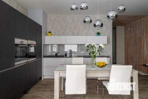 Таунхаус 170м², 3-этажный, участок 4 сот.  