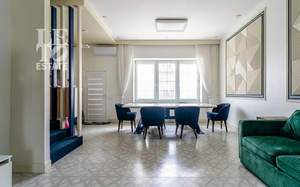 Дом 400м², 3-этажный, участок 2 сот.  