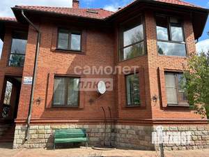 Дом 325м², 2-этажный, участок 14 сот.  