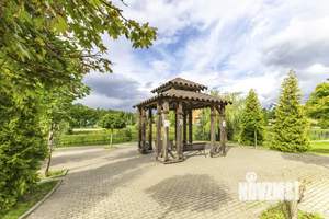 Коттедж 240м², 2-этажный, участок 5 сот.  