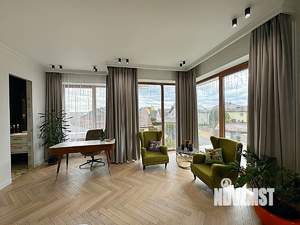 Коттедж 420м², 2-этажный, участок 18 сот.  