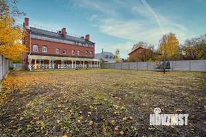 Дом 650м², 3-этажный, участок 16 сот.  