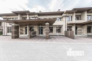 Таунхаус 367м², 2-этажный, участок 6 сот.  