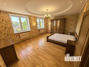 Дом 400м&sup2;, 3-этажный, участок 9 сот.  