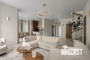 Дом 250м², 2-этажный, участок 10 сот.  