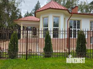 Коттедж 436м², 2-этажный, участок 15 сот.  