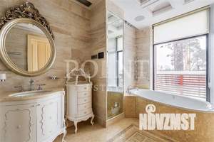 Таунхаус 360м², 3-этажный, участок 5 сот.  