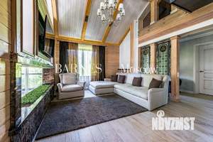 Дом 318м&sup2;, 3-этажный, участок 25 сот.  