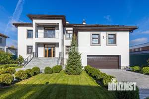 Дом 900м², 2-этажный, участок 18 сот.  