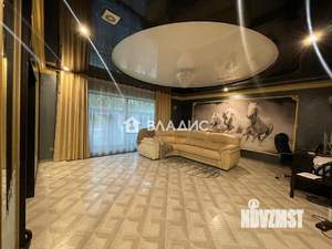 Дом 177м², 3-этажный, участок 4 сот.  