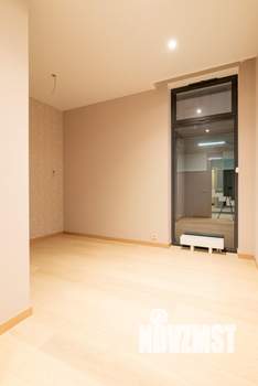 Дом 240м², 2-этажный, участок 8 сот.  