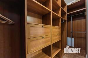 Таунхаус 260м², 4-этажный, участок 2 сот.  