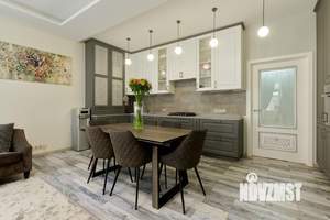 Таунхаус 190м², 3-этажный, участок 4 сот.  