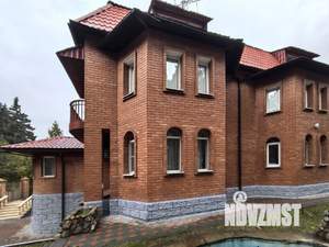 Коттедж 522м², 3-этажный, участок 9 сот.  