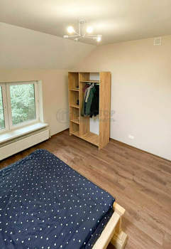 Дом 249м², 3-этажный, участок 6 сот.  