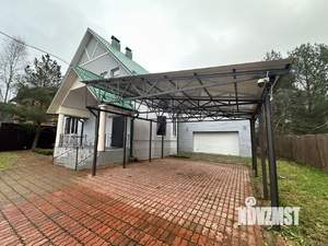 Коттедж 350м&sup2;, 2-этажный, участок 10 сот.  