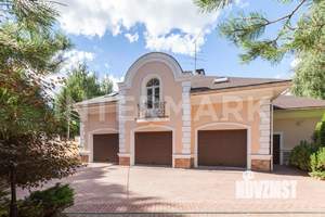 Коттедж 800м², 2-этажный, участок 46 сот.  