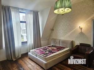 Коттедж 630м², 3-этажный, участок 30 сот.  