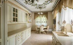 Дом 1778м², 2-этажный, участок 28 сот.  