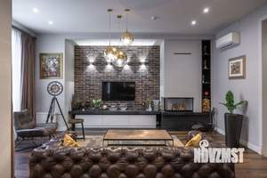 Таунхаус 280м², 4-этажный, участок 3 сот.  