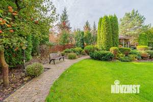 Дом 380м², 2-этажный, участок 12 сот.  