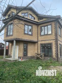 Дом 477м&sup2;, 2-этажный, участок 6 сот.  