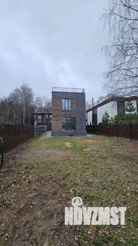 Дом 222м², 3-этажный, участок 6 сот.  