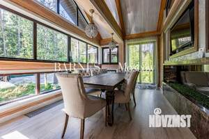 Дом 318м&sup2;, 3-этажный, участок 25 сот.  