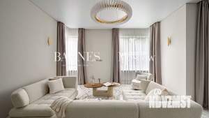 Дом 300м², 2-этажный, участок 10 сот.  