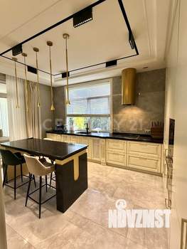 Таунхаус 205м², 2-этажный, участок 4 сот.  