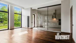 Таунхаус 360м², 3-этажный, участок 3 сот.  