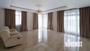 Коттедж 1663м², 3-этажный, участок 25 сот.  