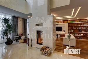 Дом 600м&sup2;, 3-этажный, участок 10 сот.  