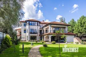 Дом 1000м², 3-этажный, участок 19 сот.  