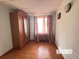 Дом 274м², 3-этажный, участок 16 сот.  