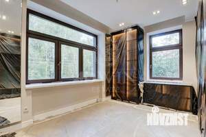 Дом 1550м², 4-этажный, участок 16 сот.  