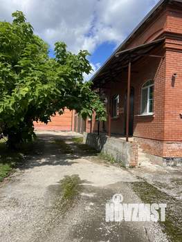 Коттедж 2700м², 3-этажный, участок 66 сот.  