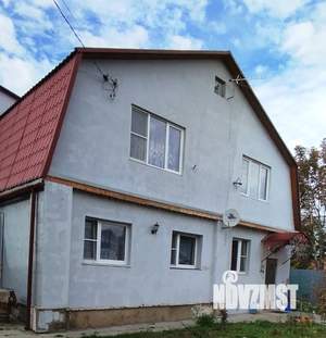Дом 272м², 2-этажный, участок 17 сот.  