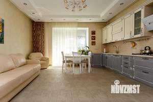 Таунхаус 144м², 3-этажный, участок 1 сот.  