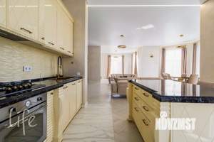 Дом 436м², 2-этажный, участок 18 сот.  